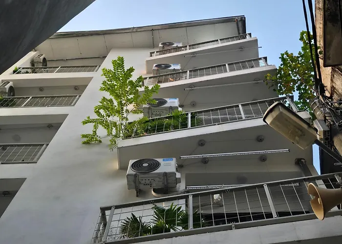 Homestay Pham Van Dong, Ha Noi